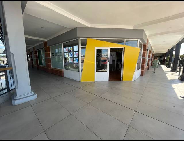 220.70M² OFFICE TO LET IN LAKEFIELD